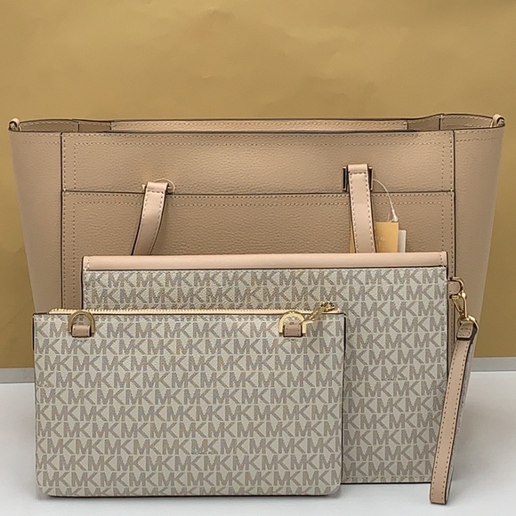 Michael Kors Maisie Large Pebbled Leather 3-in-1 Tote Bag Buff Signature Multi - Picture 16 of 16